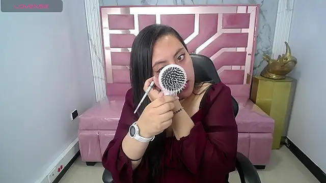 Snapshot of darknyx_ch chatting on 11.27.25 darknyx ch online show from 11.27.25