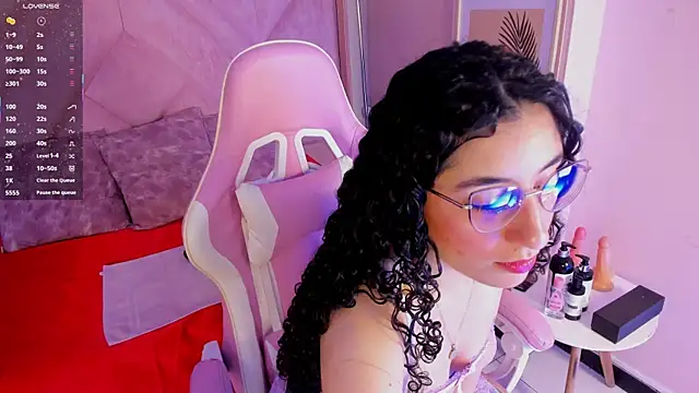 DemiJones  online show from 11.26.25