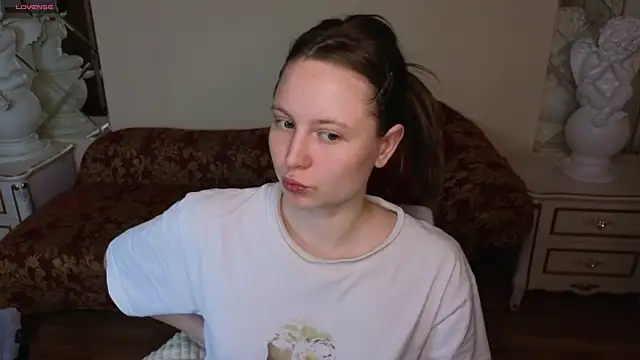 HolyBabyDoll online show from 11.26.25