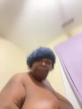 Snapshot of Babygir85 chatting on 01.10.26 Babygir85 online show from 01.10.26