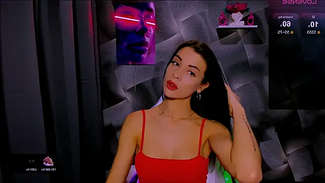 Snapshot of KateMagic chatting on 11.28.25 KateMagic online show from 11.28.25