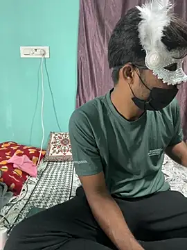 leenaboyxh online show from 11.29.25