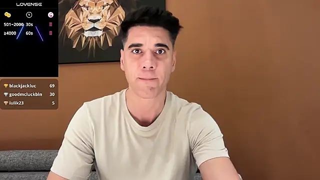 Snapshot of marcoo_x chatting on 11.25.25 marcoo x online show from 11.25.25