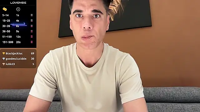 Snapshot of marcoo_x chatting on 11.26.25 marcoo x online show from 11.26.25