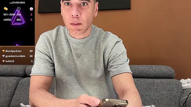 Snapshot of marcoo_x chatting on 11.27.25 marcoo x online show from 11.27.25