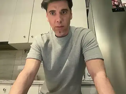 Snapshot of marcoo_x chatting on 05.17.26 marcoo x online show from 05.17.26
