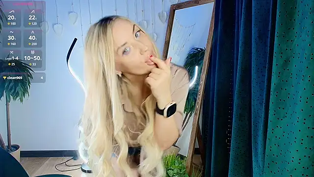 Snapshot of _Mi1a_ chatting on 02.19.26 Mi1a online show from 02.19.26