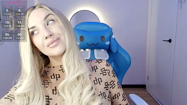 Snapshot of _Mi1a_ chatting on 02.20.26 Mi1a online show from 02.20.26