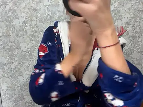 Angelinaa19 online show from 11.30.25