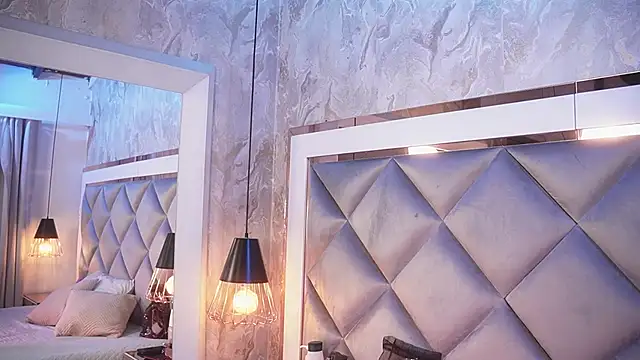 crystal gilton online show from 02.28.26