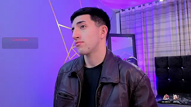 Un Sluttyy online show from 12.20.25