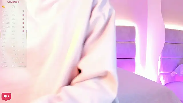 nia20  online show from 02.20.26