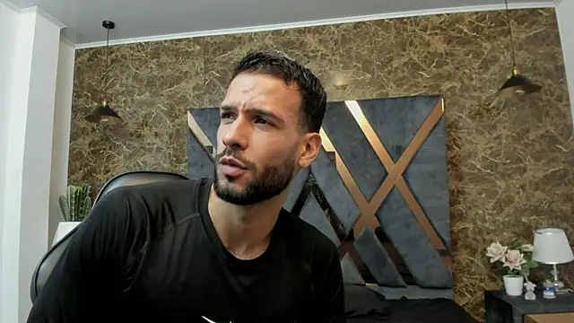 Snapshot of Jacob_Benelli chatting on 02.25.26 Jacob Benelli online show from 02.25.26