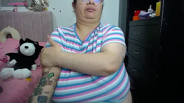 kattybbwbigboobs  online show from 04.06.26