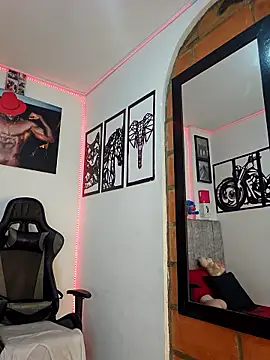 Snapshot of MIKE_KILIANjs chatting on 01.18.26 MIKE KILIANjs online show from 01.18.26