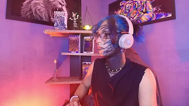 luxiel  online show from 02.11.26