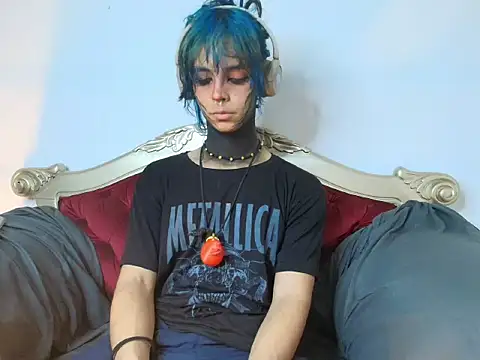 luxiel  online show from 04.14.26