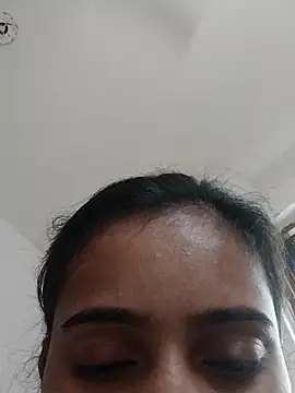 Snapshot of hezal_sweet chatting on 12.04.25 hezal sweet online show from 12.04.25