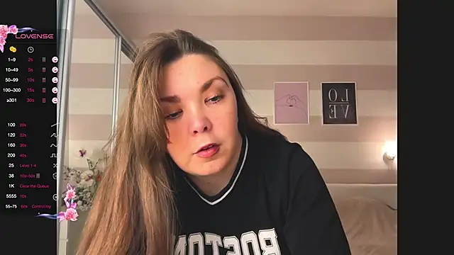 Snapshot of liliaMaivis chatting on 11.21.25 liliaMaivis online show from 11.21.25