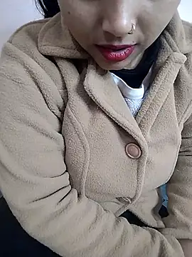 Sexy Divya   online show from 01.14.26