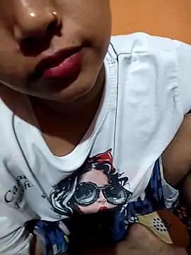 Sexy Divya   online show from 04.23.26