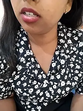 Sexy Divya   online show from 05.09.26