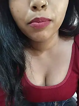 Sexy Divya   online show from 05.15.26