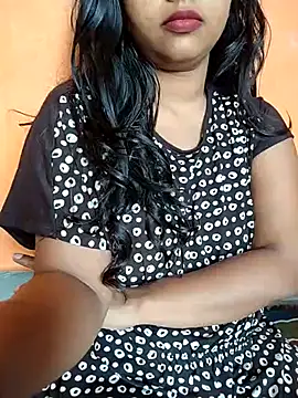 Sexy Divya   online show from 05.18.26