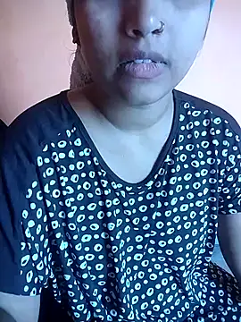 Sexy Divya   online show from 05.18.26