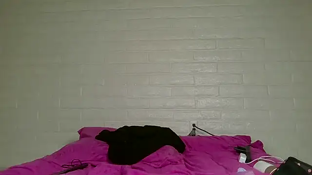 nikkibae33 online show from 03.04.26