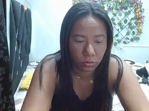 Snapshot of Maxis_wett chatting on 01.08.26 Maxis wett online show from 01.08.26