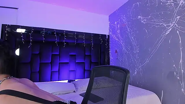 NicoKingg  online show from 12.18.25