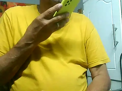 dirtysluttyfist online show from 11.28.25