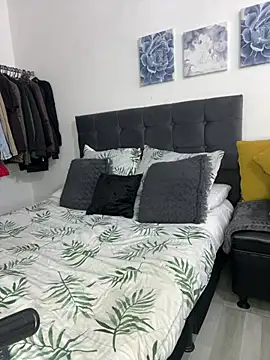 ariannawil online show from 02.18.26