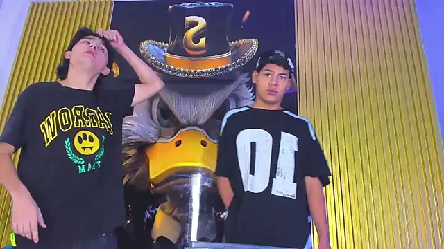 Tommy bigcock19 online show from 11.21.25