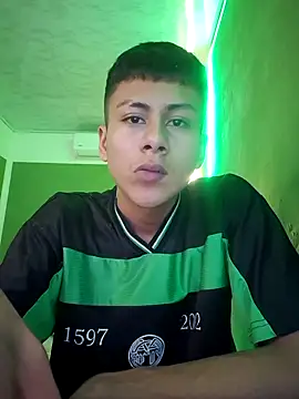 Snapshot of stebeen_smithh chatting on 06.07.26 stebeen smithh online show from 06.07.26