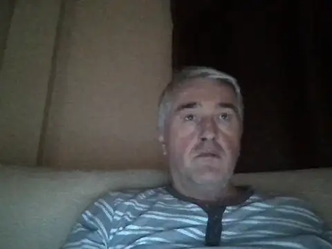 Snapshot of Cumlover5534 chatting on 11.30.25 Cumlover5534 online show from 11.30.25