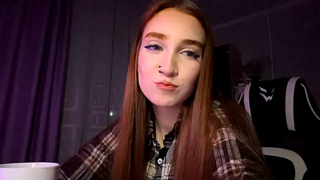 HollyPaw online show from 11.12.25