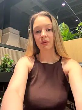 SashaCatt online show from 11.15.25