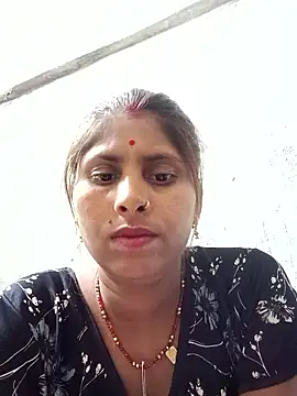 Snapshot of Maya_mohni chatting on 06.04.26 Maya mohni online show from 06.04.26