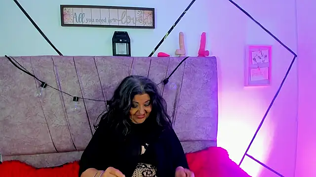 Victoriaa Anderson online show from 02.19.26