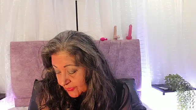 Victoriaa Anderson online show from 04.08.26