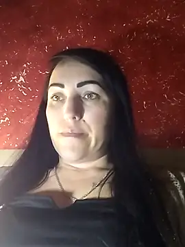 Snapshot of ArianaXFresh chatting on 11.27.25 ArianaXFresh online show from 11.27.25