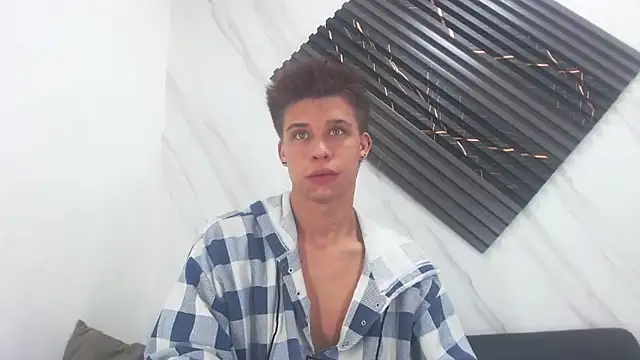 Liam York  online show from 03.08.26