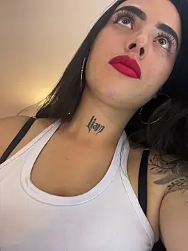  Naomi Fox  online show from 12.18.25