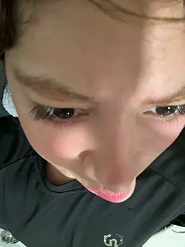 Snapshot of latinahorny11 chatting on 02.12.26 latinahorny11 online show from 02.12.26