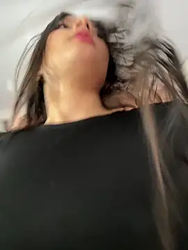 EmmiiGlow online show from 02.13.26