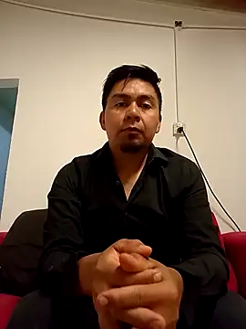 Snapshot of Nanomellan chatting on 11.30.25 Nanomellan online show from 11.30.25