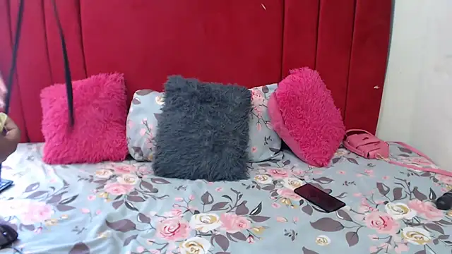 HipsDontLieX95 online show from 02.08.26