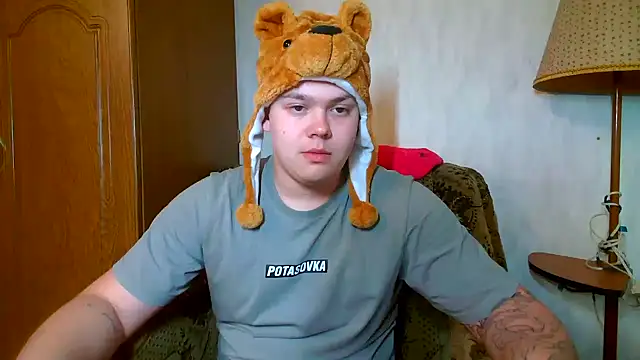 CuteButNaughty  online show from 02.18.26